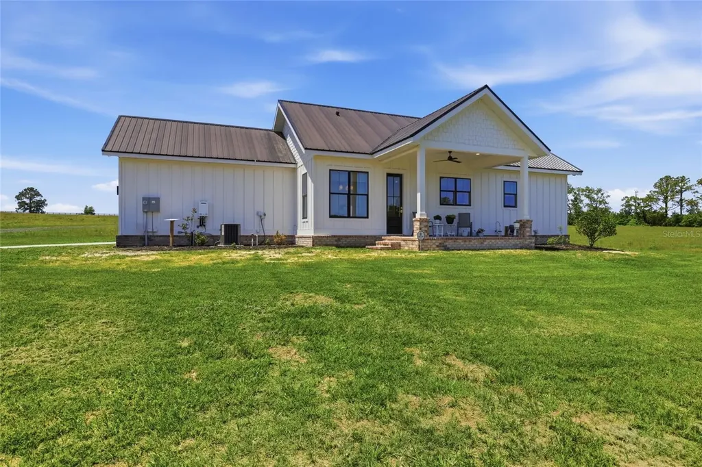 18605 NW County Road 235a Alachua FL 32615