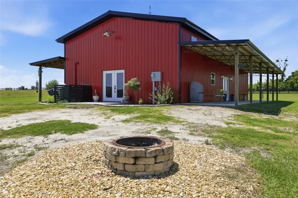 18605 NW County Road 235a Alachua FL 32615