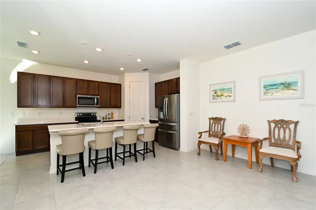 3551 74th Avenue Circle E Sarasota FL 34243