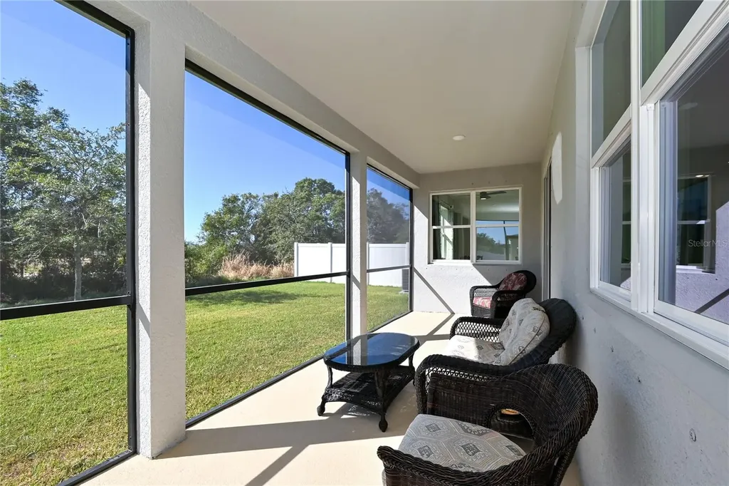 3551 74th Avenue Circle E Sarasota FL 34243