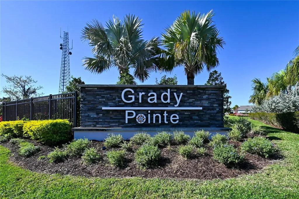 3551 74th Avenue Circle E Sarasota FL 34243