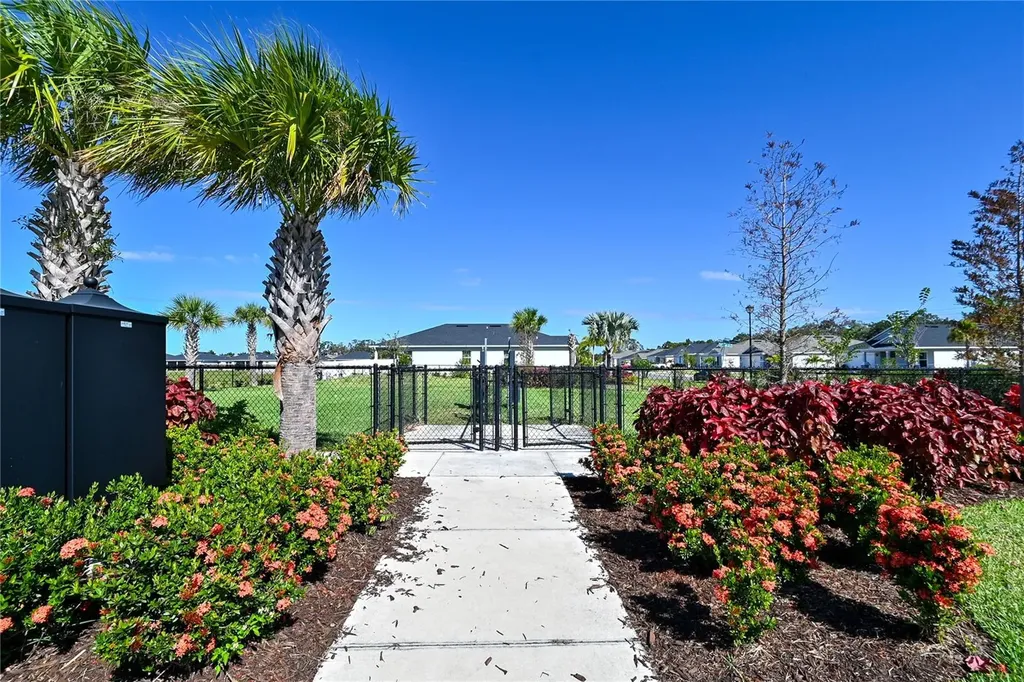 3551 74th Avenue Circle E Sarasota FL 34243