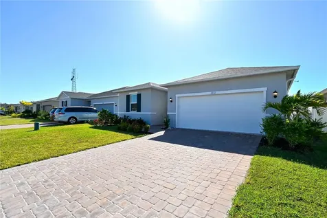 3551 74th Avenue Circle E Sarasota FL 34243