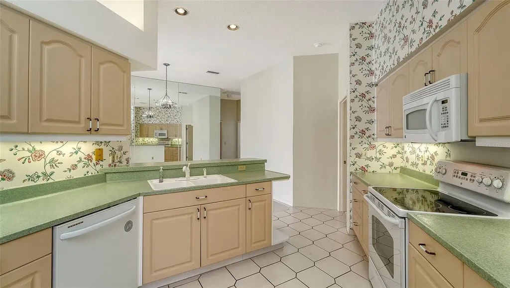 3295 Alex Findlay Place Sarasota FL 34240