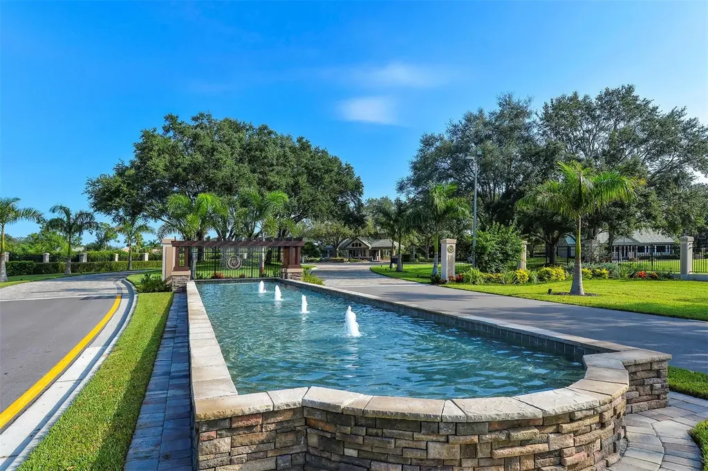 3295 Alex Findlay Place Sarasota FL 34240