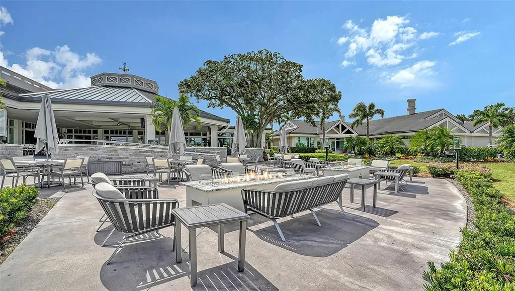 3295 Alex Findlay Place Sarasota FL 34240