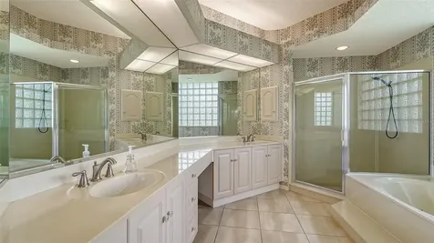 3295 Alex Findlay Place Sarasota FL 34240