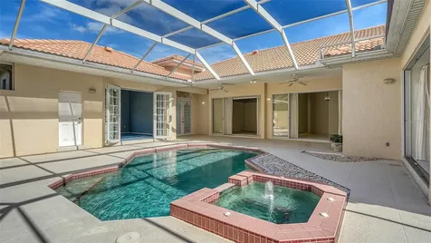 3295 Alex Findlay Place Sarasota FL 34240