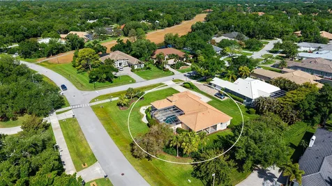 3295 Alex Findlay Place Sarasota FL 34240
