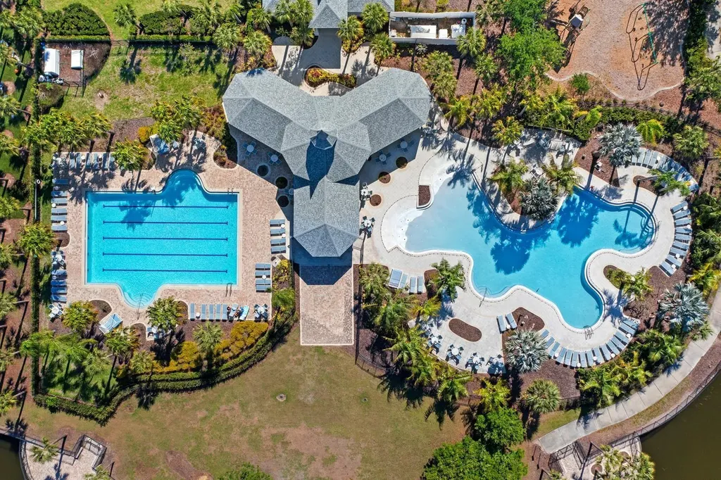 9718 Channing Hill Drive Sun City Center FL 33573