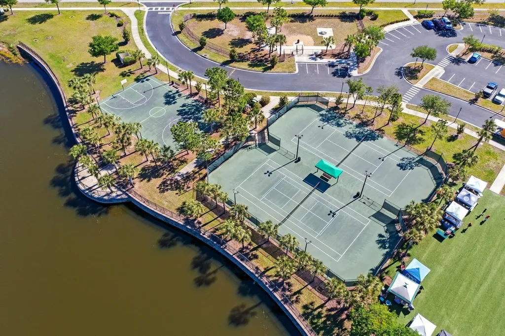 9718 Channing Hill Drive Sun City Center FL 33573