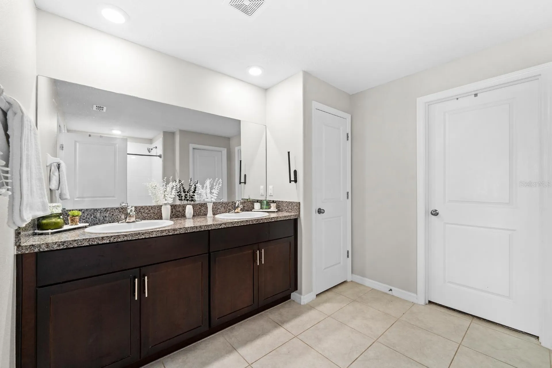 9718 Channing Hill Drive Sun City Center FL 33573