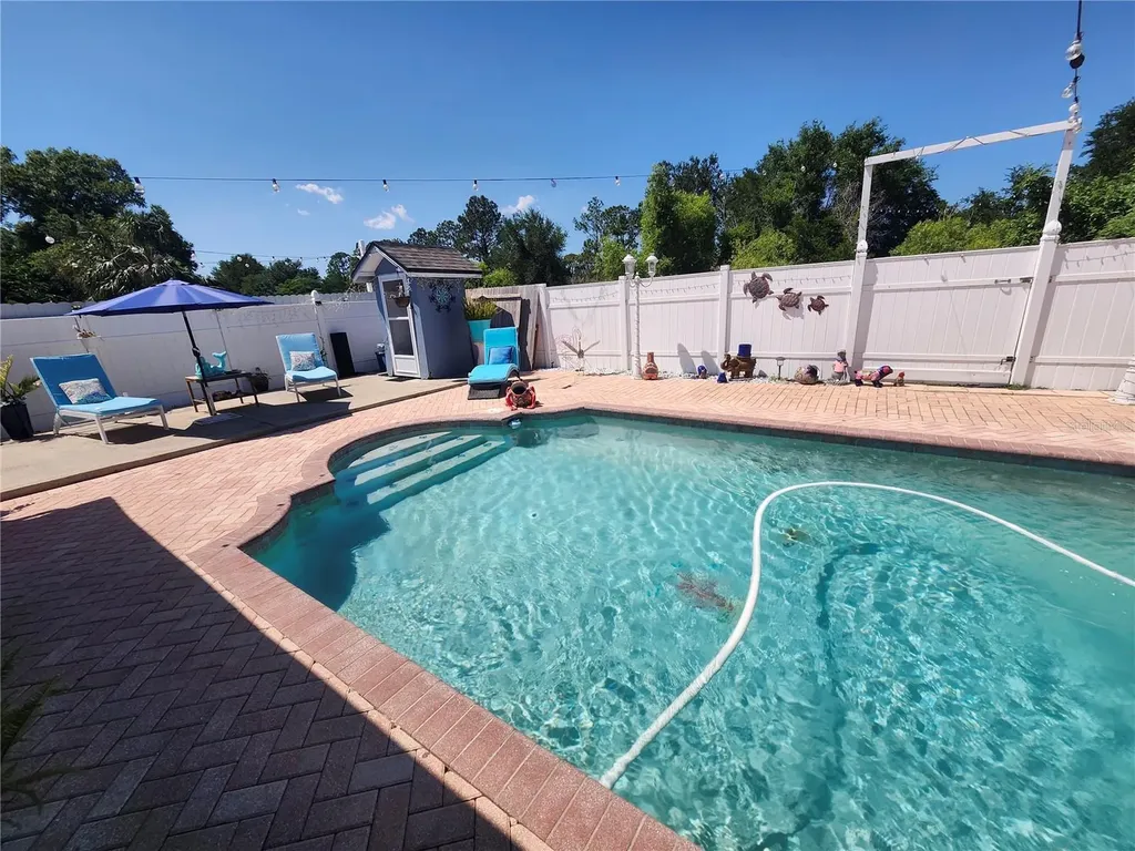 7023 Fountain Avenue Tampa FL 33634