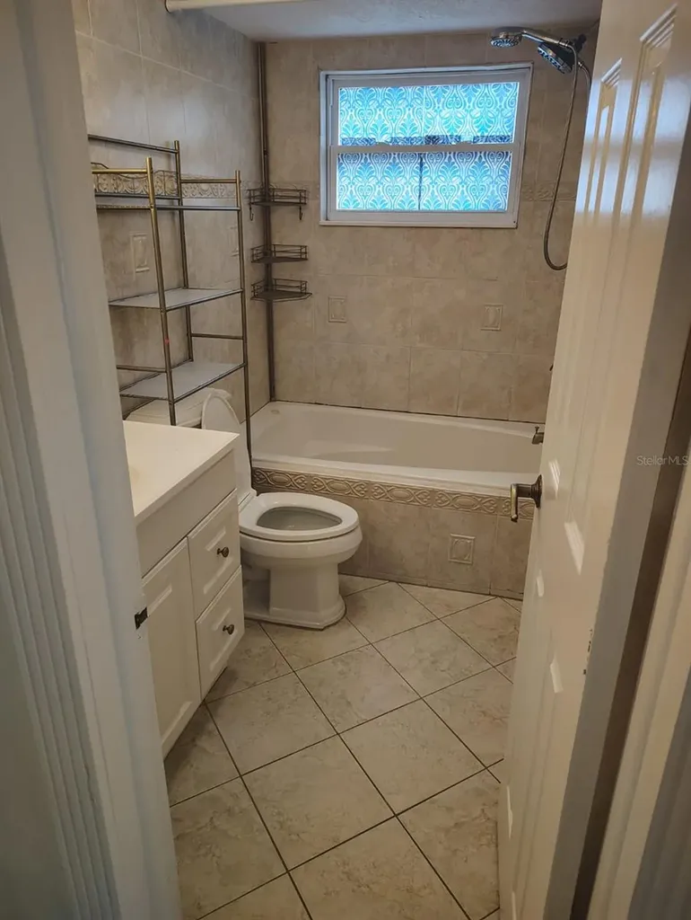 7023 Fountain Avenue Tampa FL 33634