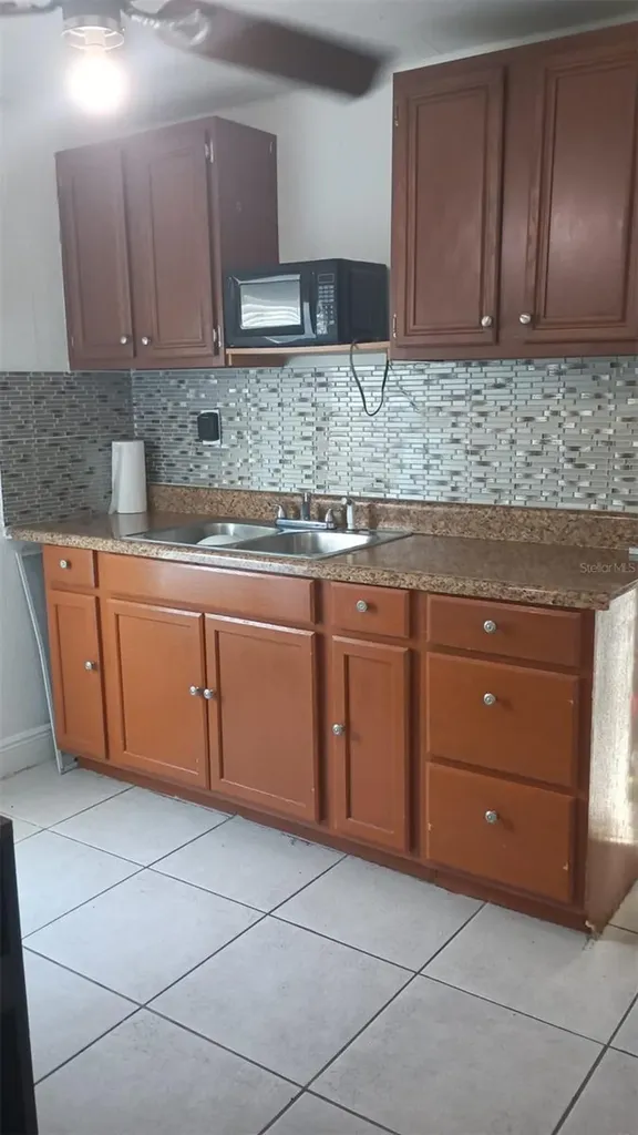 7023 Fountain Avenue Tampa FL 33634