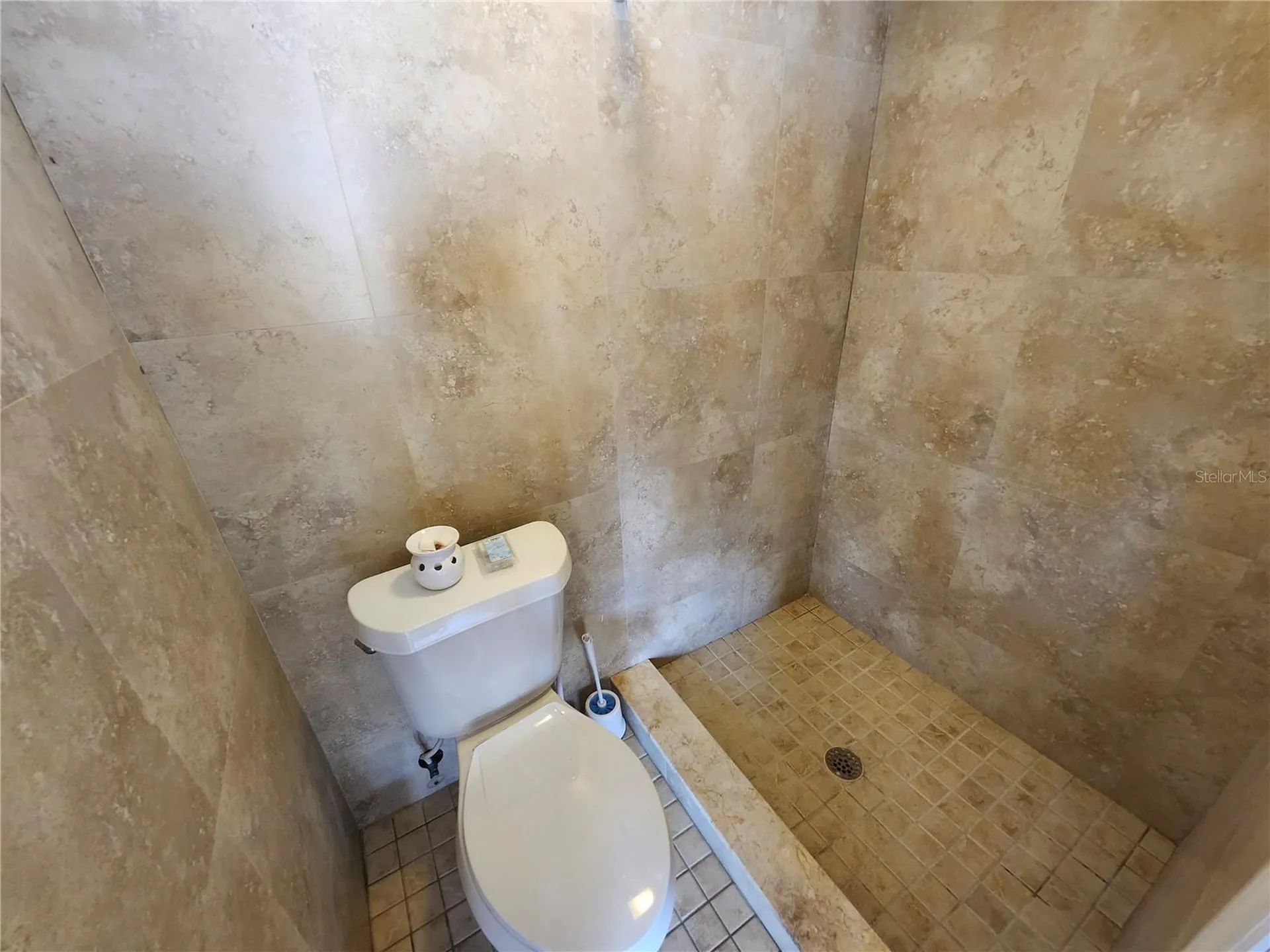7023 Fountain Avenue Tampa FL 33634