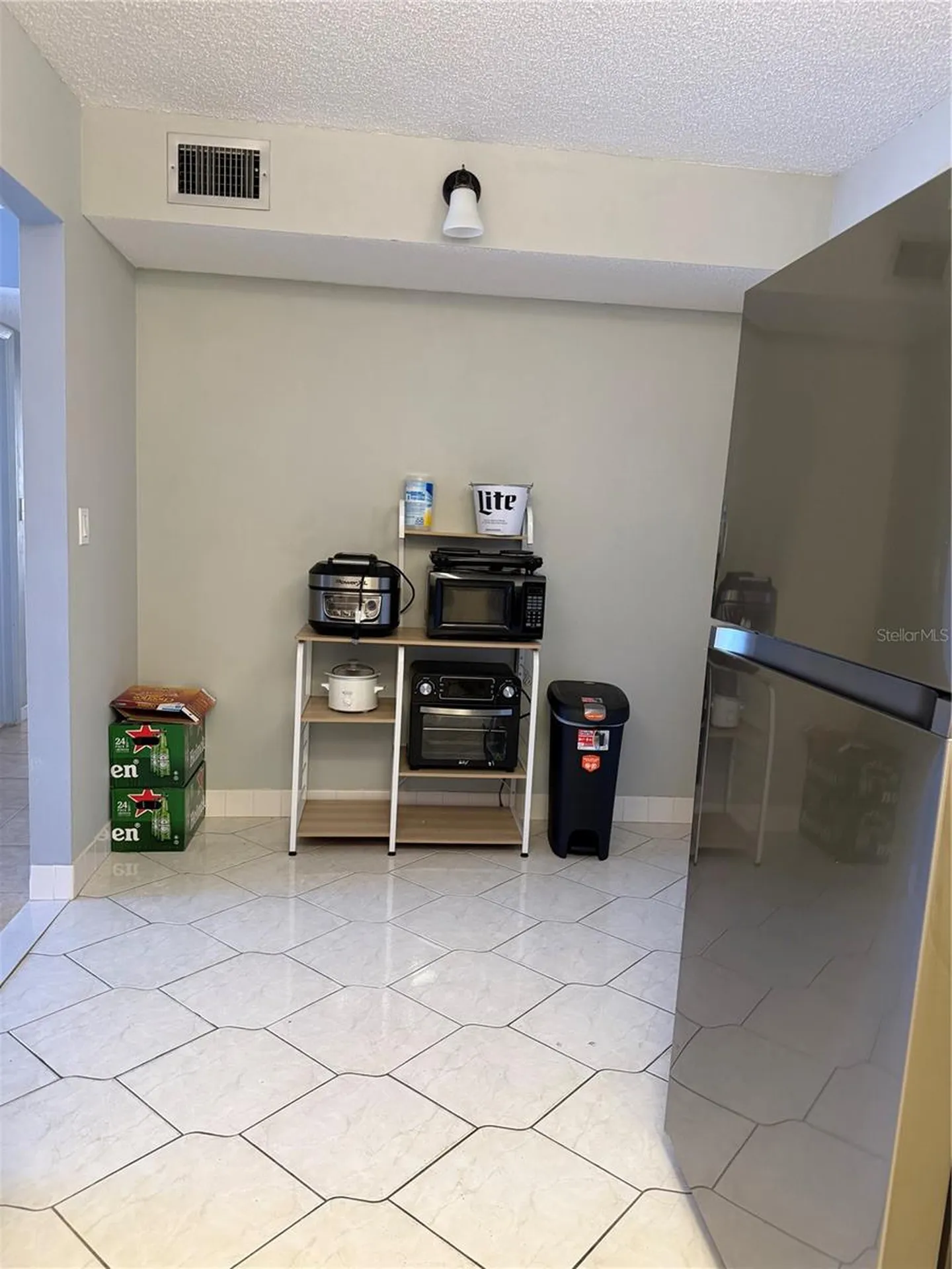 2688 Pine Ridge Way N Palm Harbor FL 34684