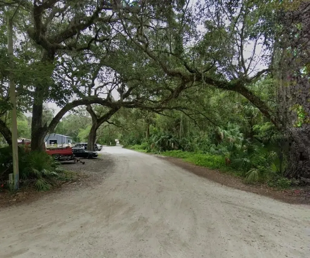 1877 Turtle Hill Road Deltona FL 32725