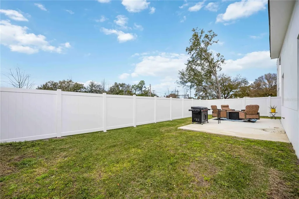 7520 N Coolidge Avenue Tampa FL 33614