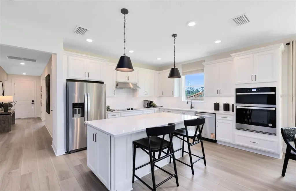 9927 Leafy Oak Street Orlando FL 32829