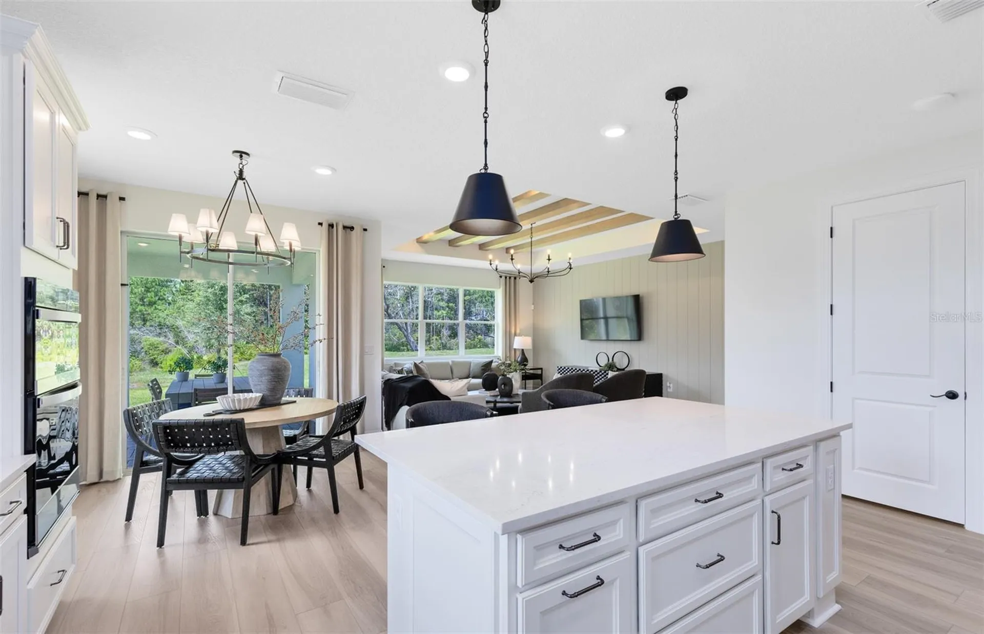 9927 Leafy Oak Street Orlando FL 32829