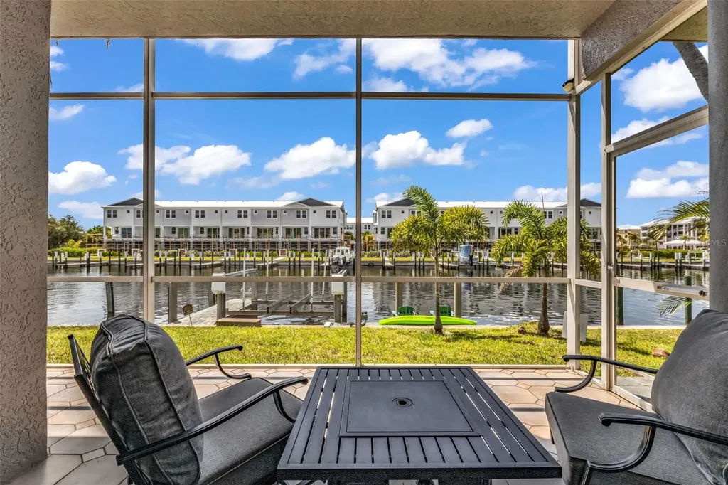 276 Lewis Circle Punta Gorda FL 33950