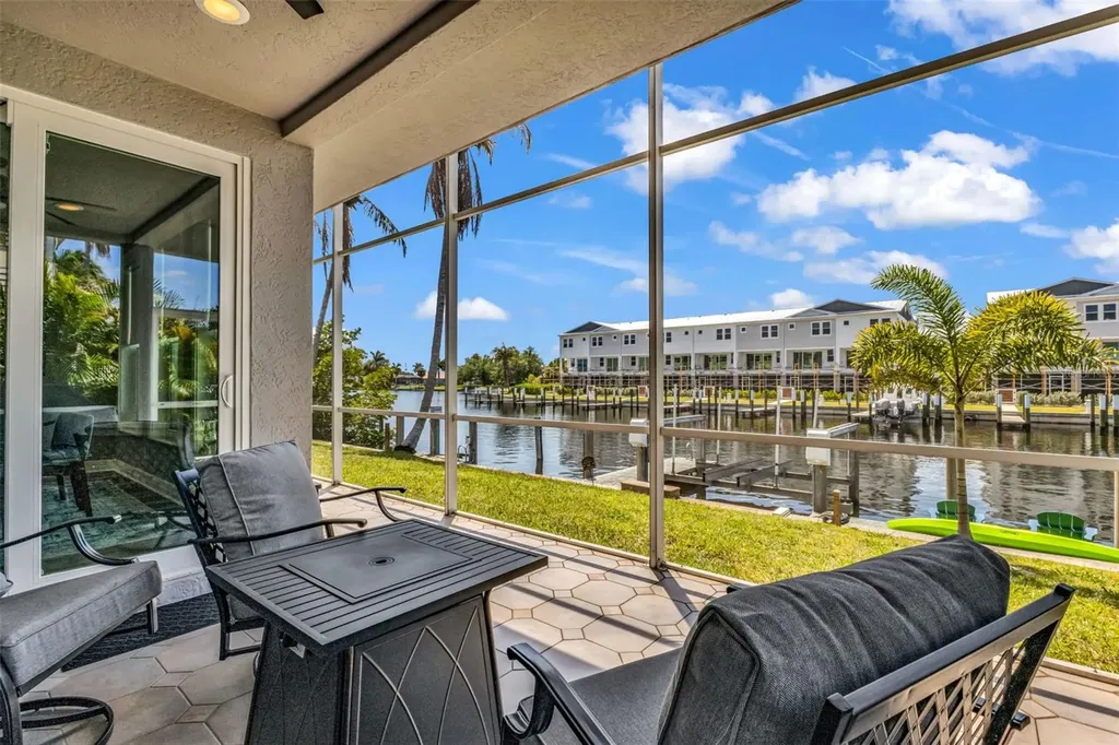276 Lewis Circle Punta Gorda FL 33950