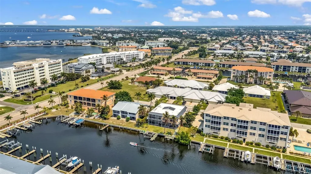 276 Lewis Circle Punta Gorda FL 33950