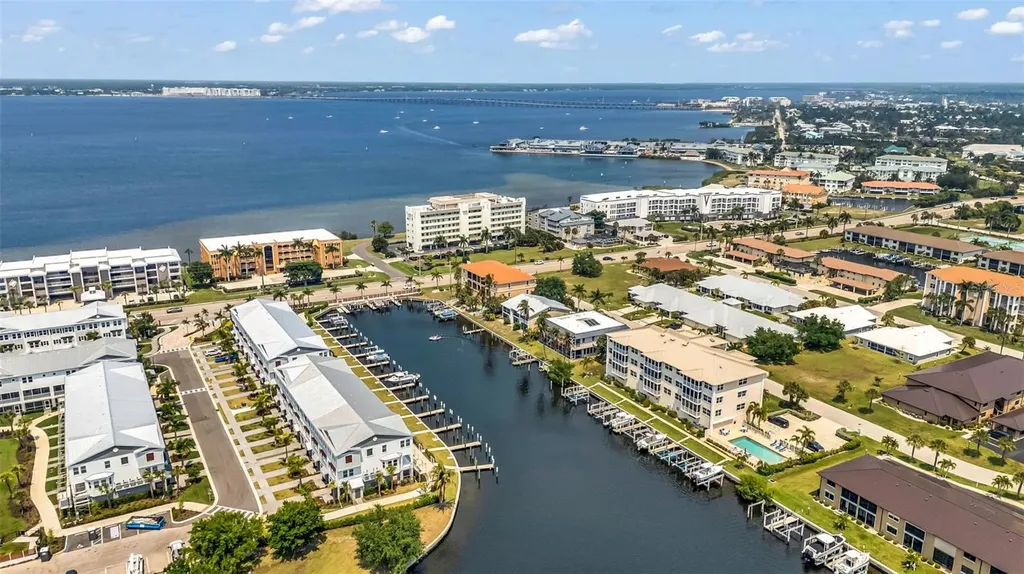 276 Lewis Circle Punta Gorda FL 33950