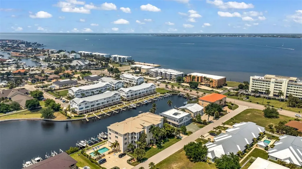 276 Lewis Circle Punta Gorda FL 33950