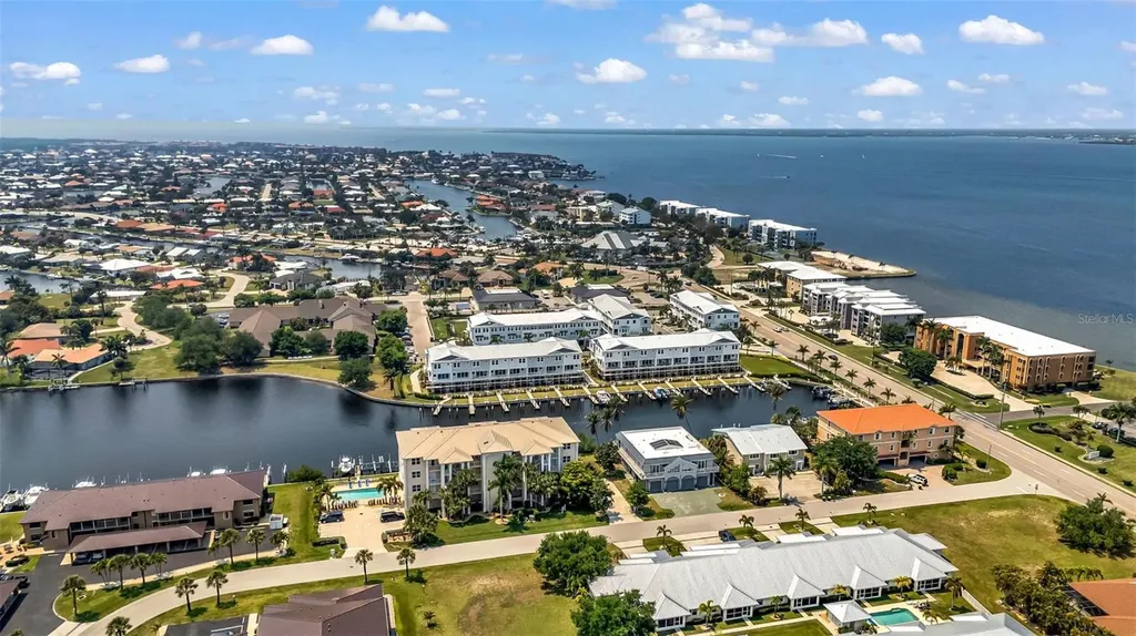 276 Lewis Circle Punta Gorda FL 33950