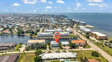 276 Lewis Circle Punta Gorda FL 33950
