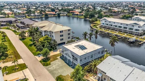 276 Lewis Circle Punta Gorda FL 33950