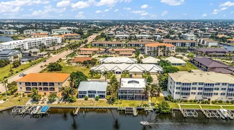 276 Lewis Circle Punta Gorda FL 33950