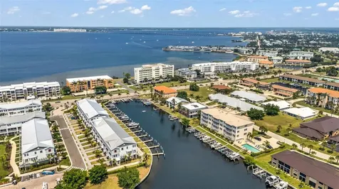 276 Lewis Circle Punta Gorda FL 33950
