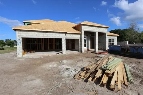 2747 Ravencliffe Oviedo FL 32765