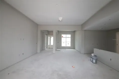 2747 Ravencliffe Oviedo FL 32765