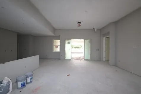 2747 Ravencliffe Oviedo FL 32765
