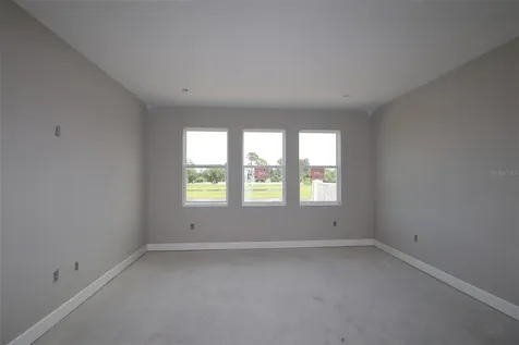 2747 Ravencliffe Oviedo FL 32765