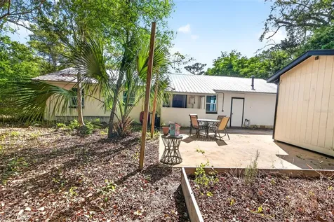 1006 NE 12th Avenue Gainesville FL 32601