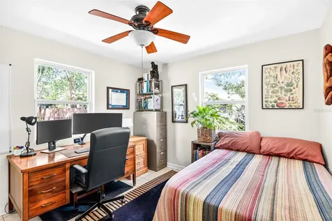 1006 NE 12th Avenue Gainesville FL 32601