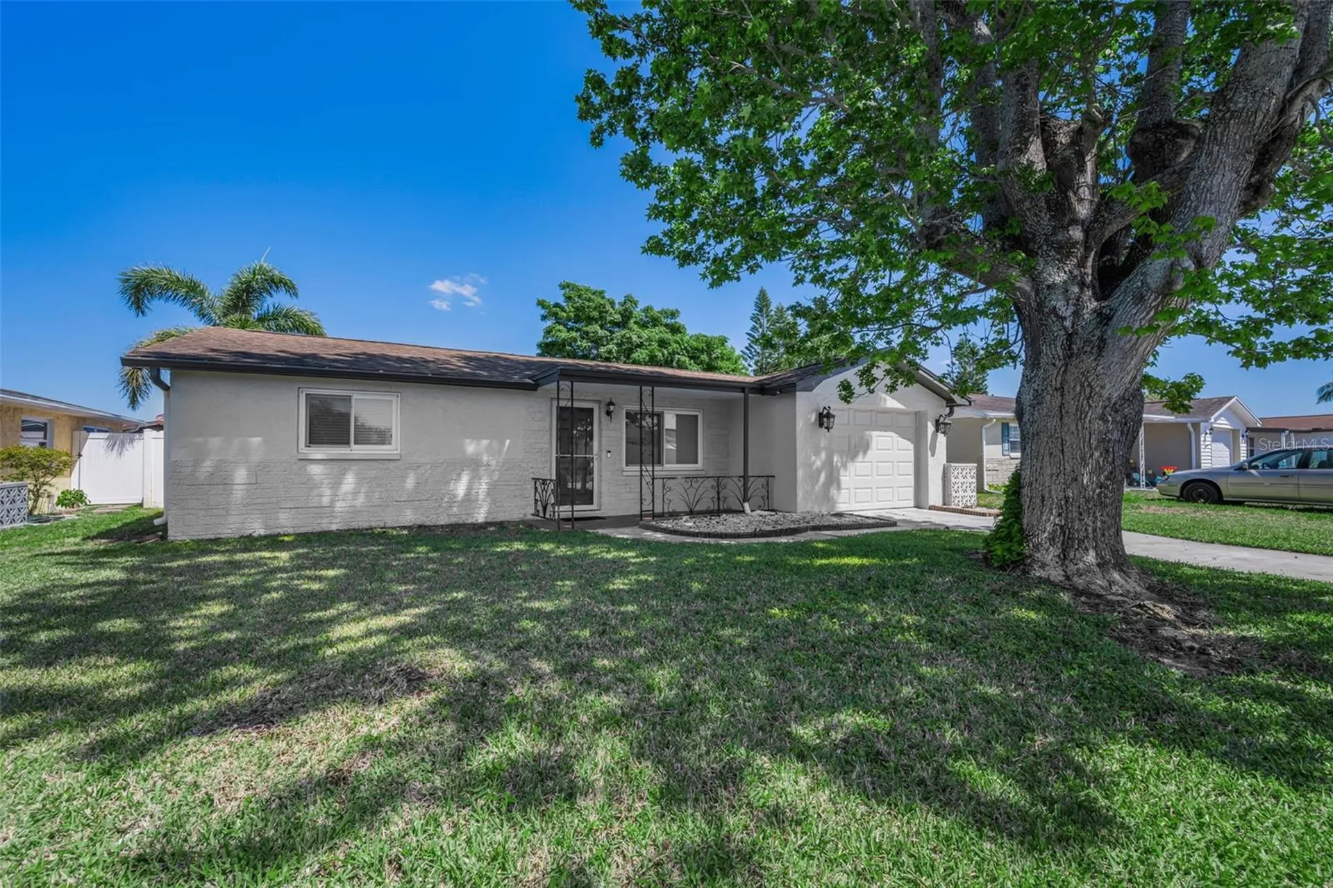 1184 Chelsea Lane Holiday FL 34691