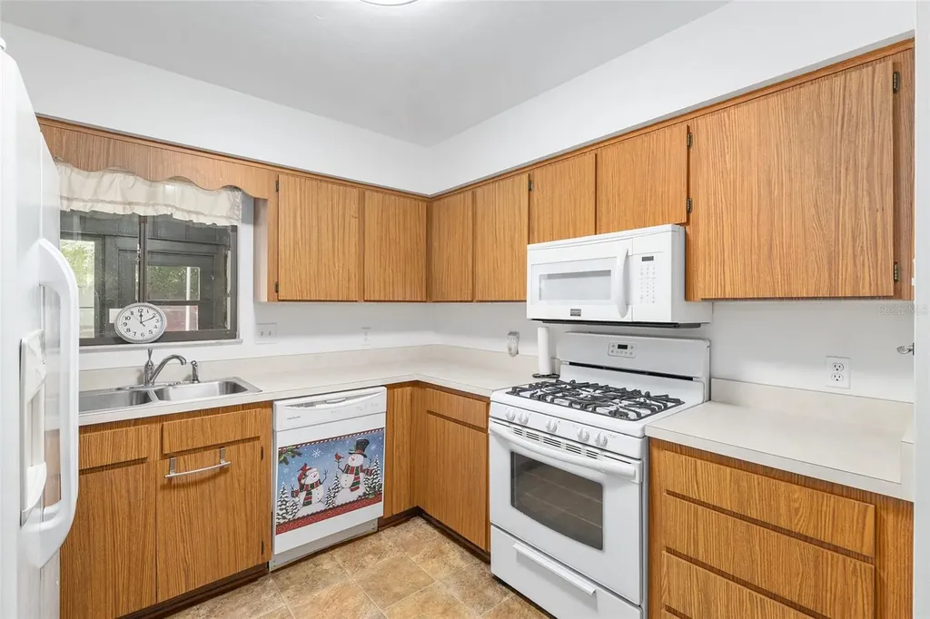 8479 NW 38th Drive Gainesville FL 32653