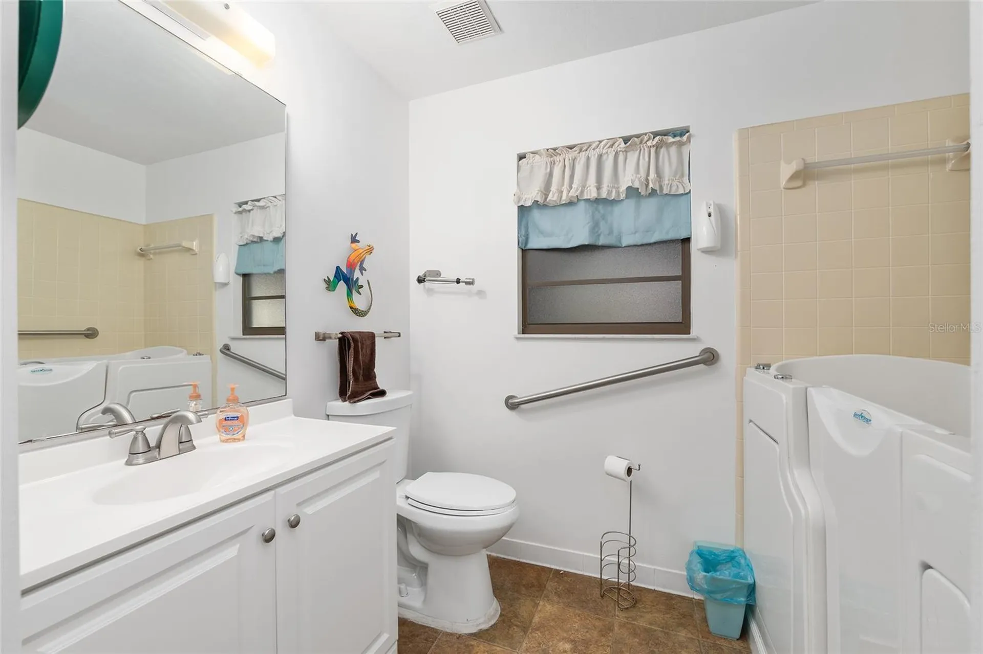 8479 NW 38th Drive Gainesville FL 32653