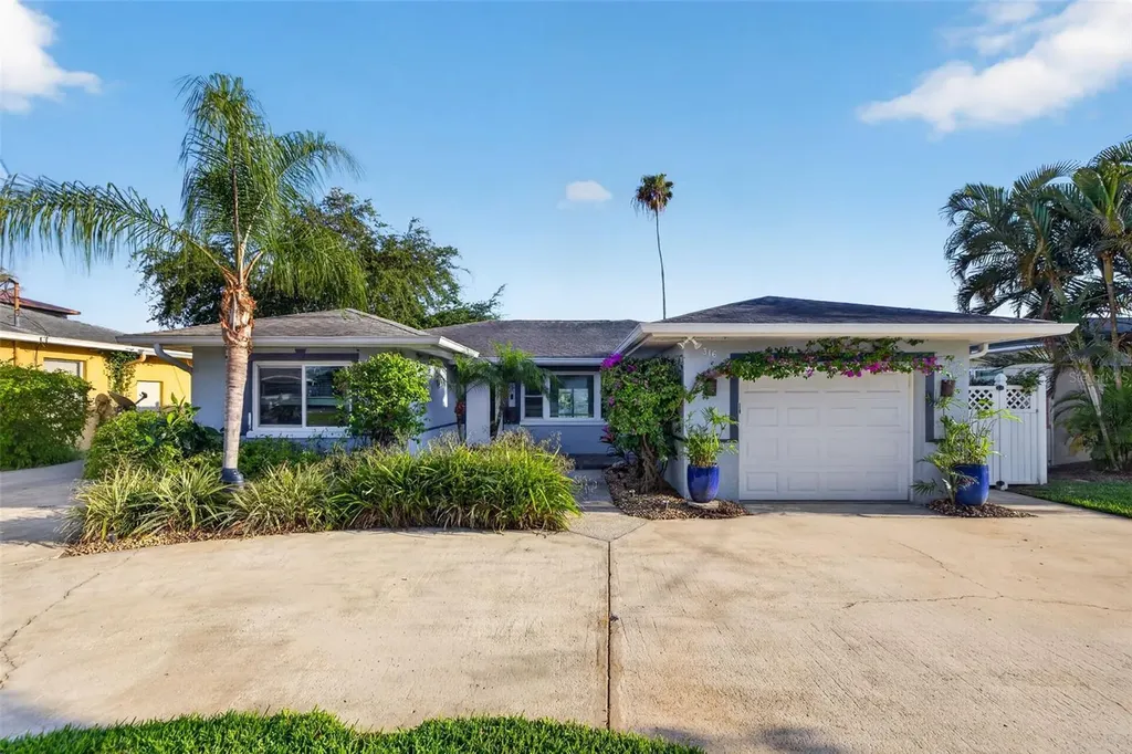 316 89th Avenue NE St Petersburg FL 33702