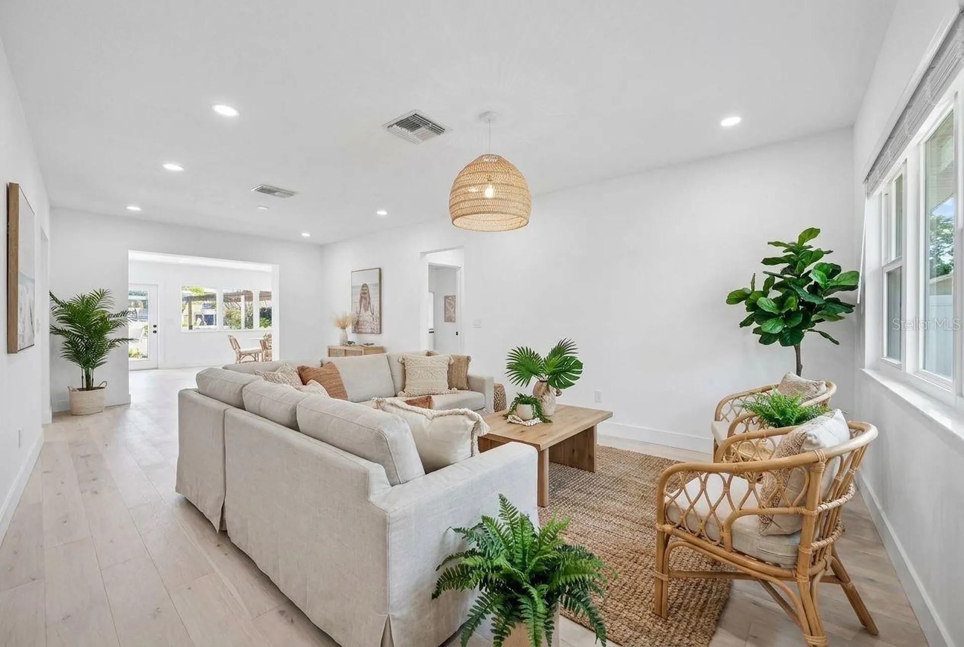 316 89th Avenue NE St Petersburg FL 33702