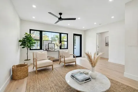 316 89th Avenue NE St Petersburg FL 33702