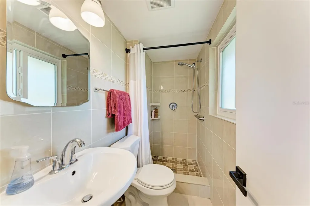 5535 25th Street W Bradenton FL 34207