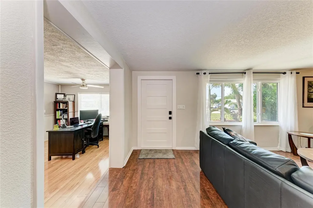 5535 25th Street W Bradenton FL 34207