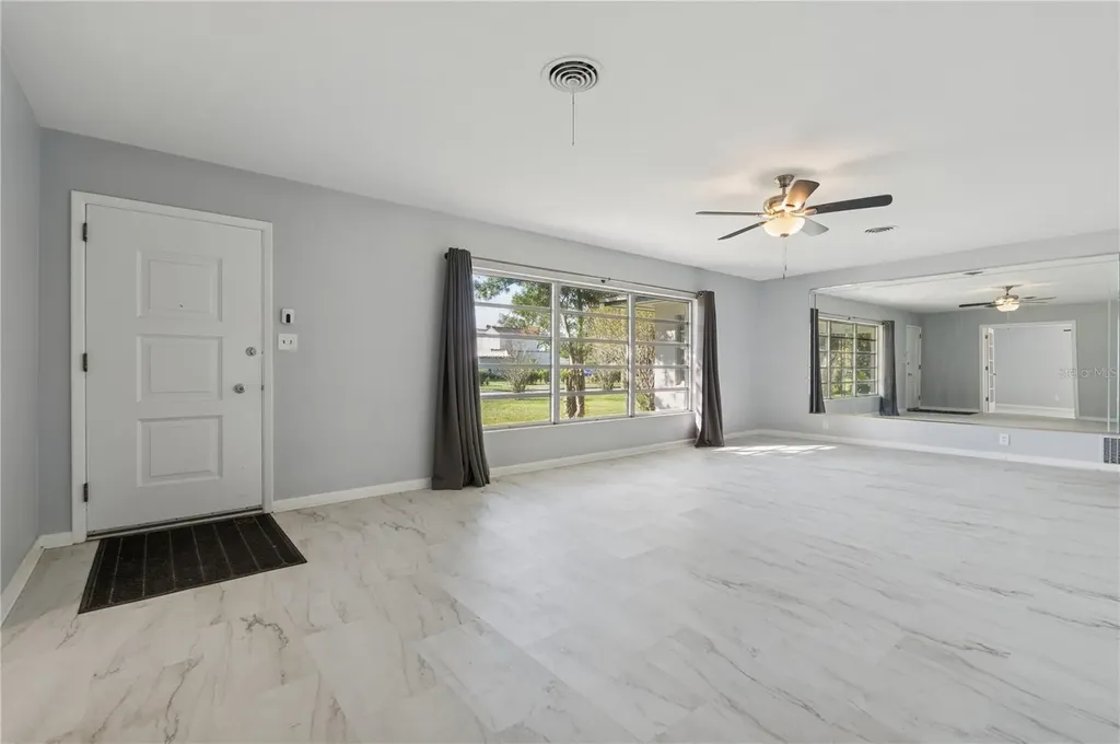 606 Briarcliffe Street Sanford FL 32773